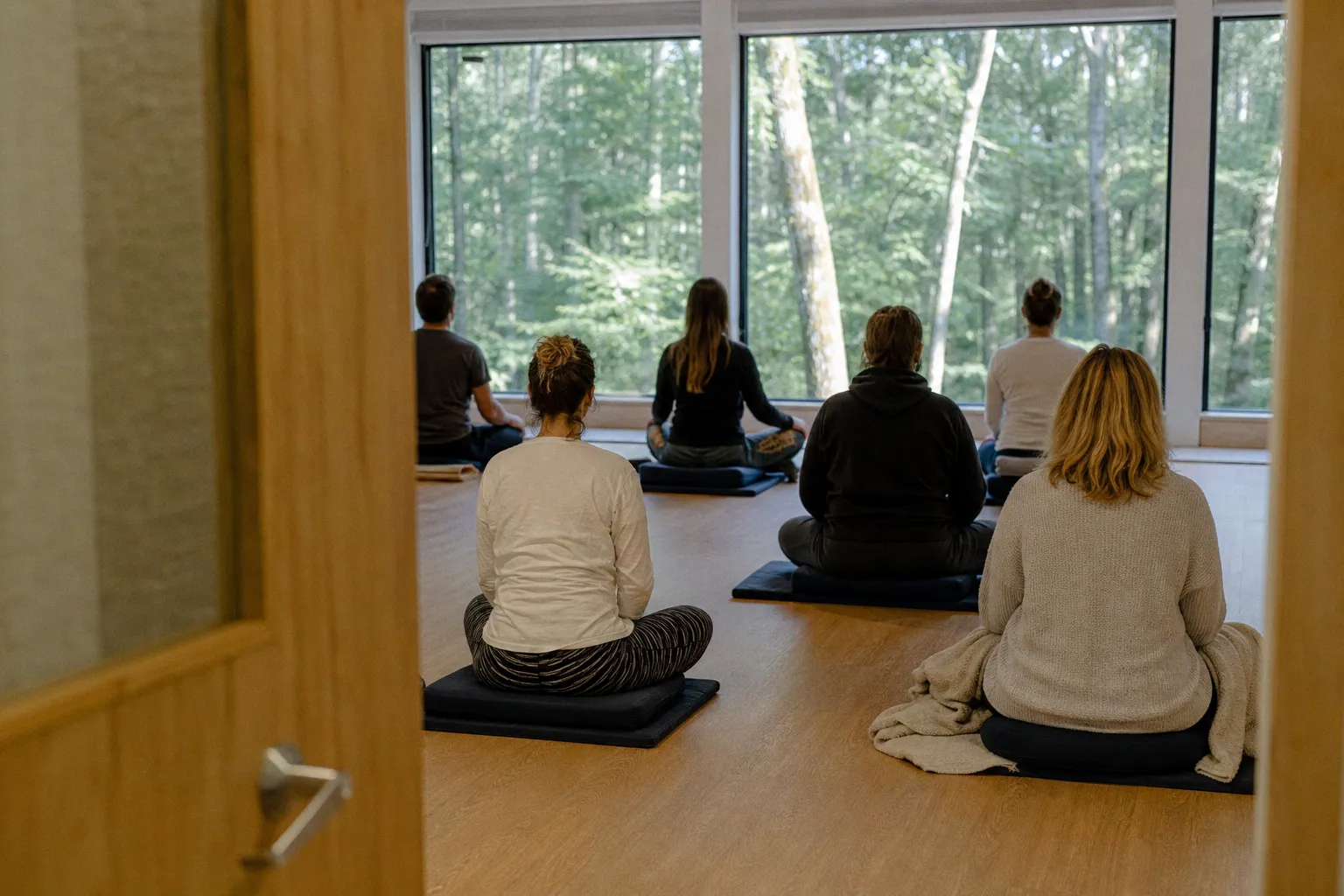 Compare MBSR and CBT Programs for Chronic Burnout Recovery